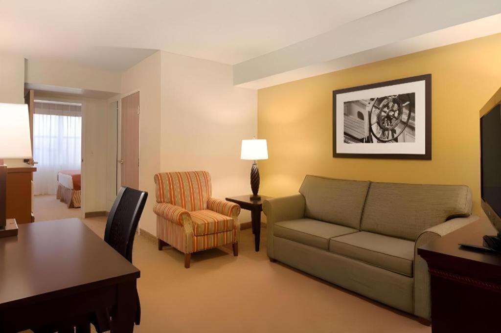 Country Inn & Suites By Radisson, Dundee, Mi Екстер'єр фото