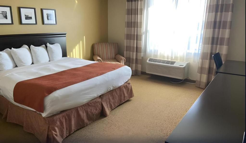 Country Inn & Suites By Radisson, Dundee, Mi Екстер'єр фото
