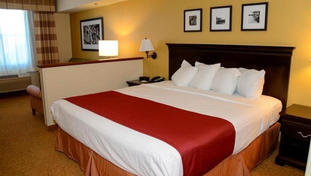 Country Inn & Suites By Radisson, Dundee, Mi Екстер'єр фото